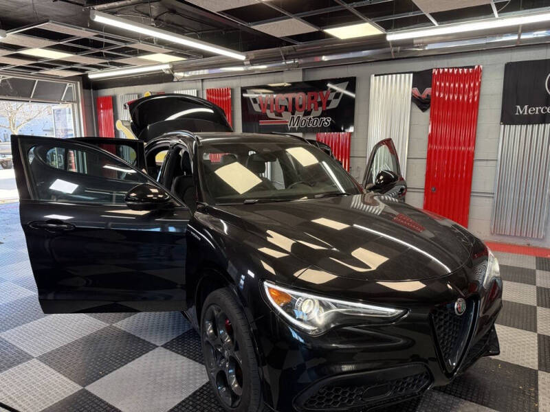 2023 Alfa Romeo Stelvio Veloce