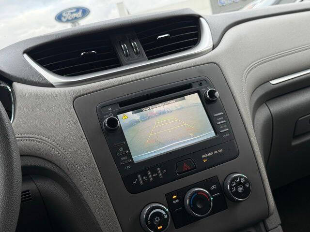 2017 Chevrolet Traverse LS