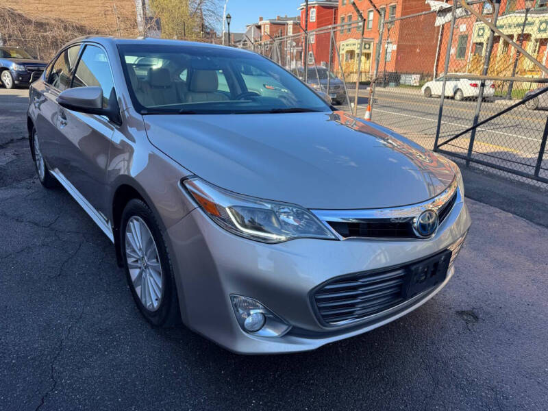 2013 Toyota Avalon Hybrid Limited
