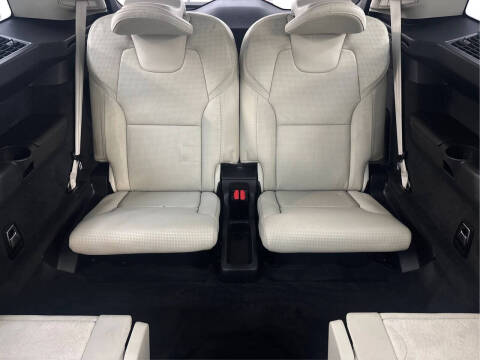 2020 Volvo XC90 T6 Inscription 6-Passenger