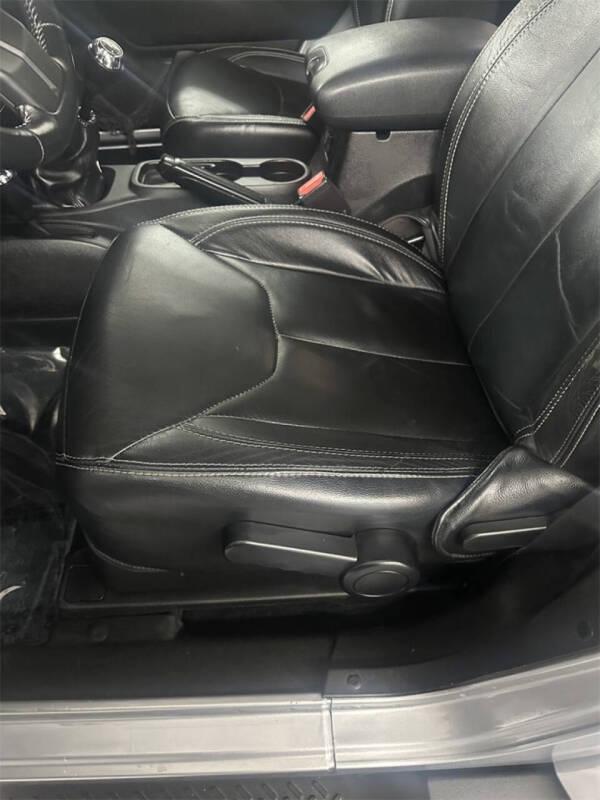 2013 Jeep Wrangler Sahara