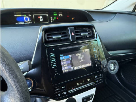 2016 Toyota Prius Two
