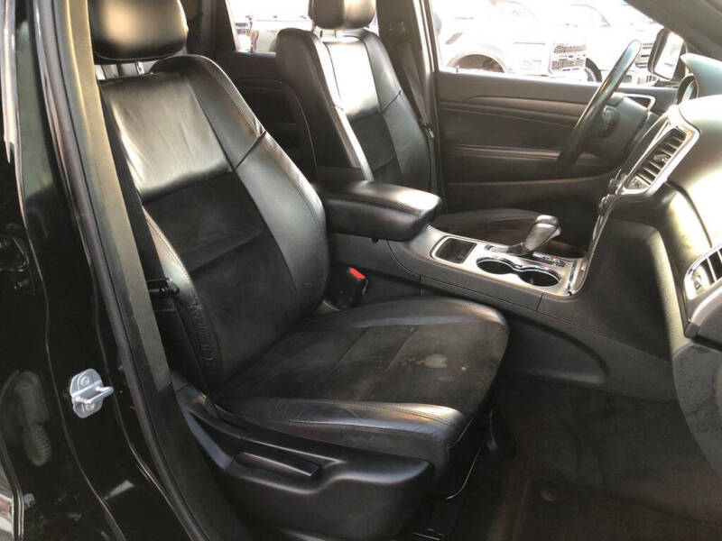 2018 Jeep Grand Cherokee Laredo