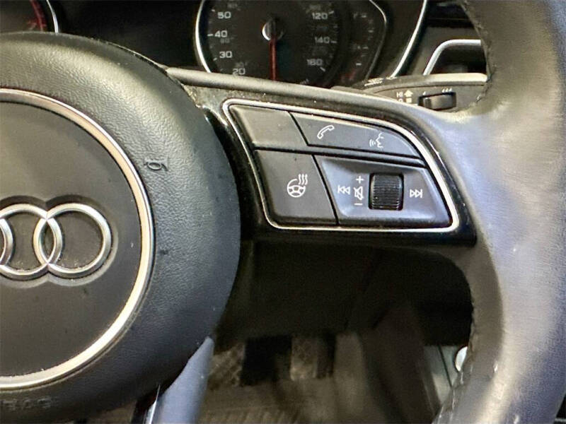 2021 Audi A4 quattro S line Premium 45 TFSI