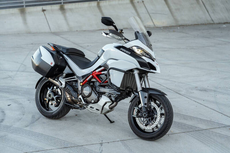 2015 Ducati MULTISTRADA 1200 S TOURING