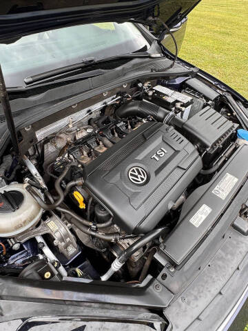 2016 Volkswagen Golf TSI