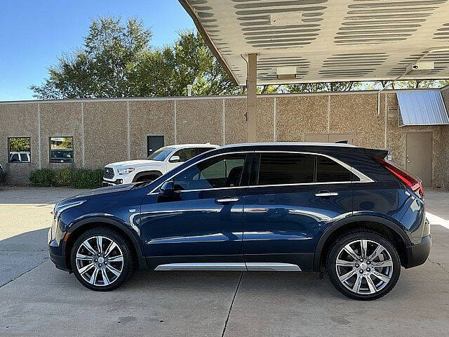 2020 Cadillac XT4 Premium Luxury