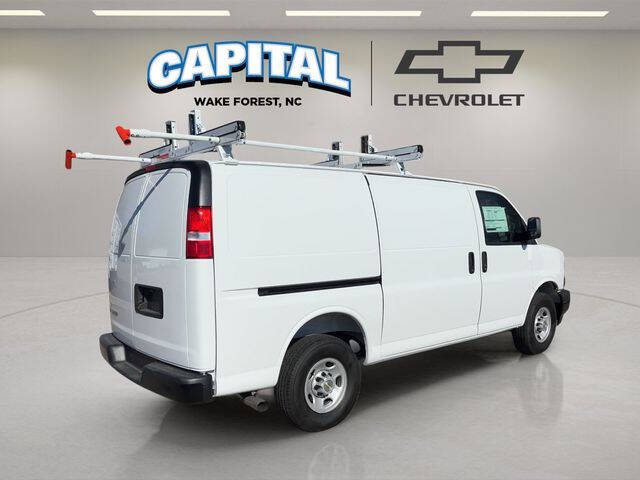 2025 Chevrolet Express 2500
