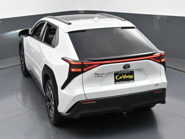 2023 Toyota bZ4X XLE