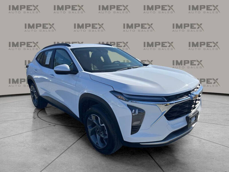 2025 Chevrolet Trax LT