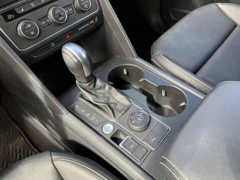 2020 Volkswagen Atlas Cross Sport V6 SE 4Motion