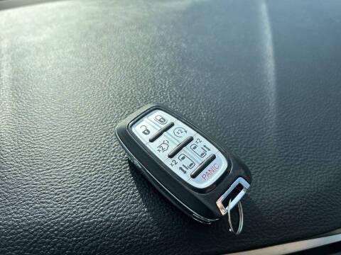 2024 Chrysler Pacifica Plug-In Hybrid Select