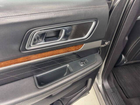 2018 Ford Explorer Platinum