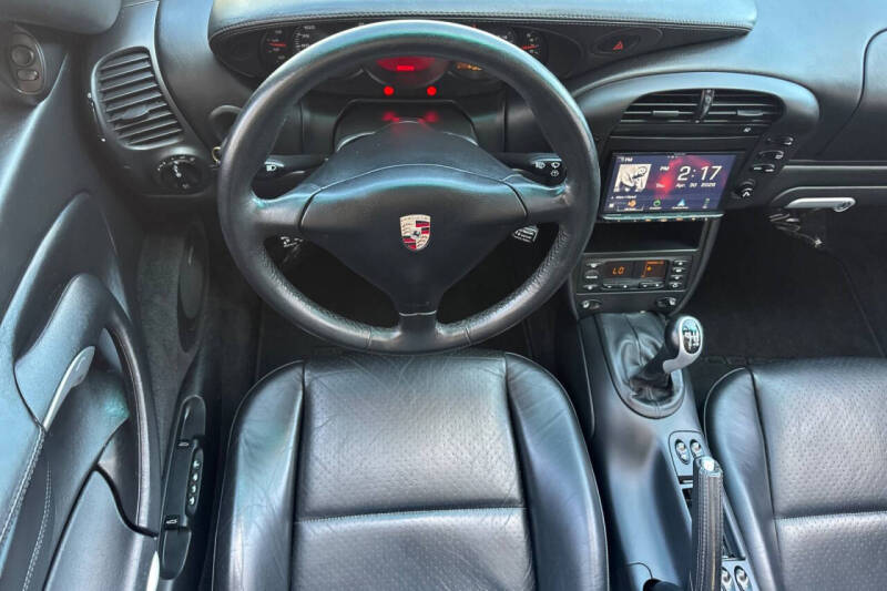 2004 Porsche 911 Carrera