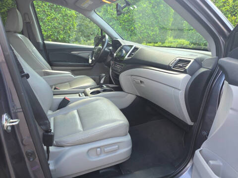 2017 Honda Ridgeline RTL-T