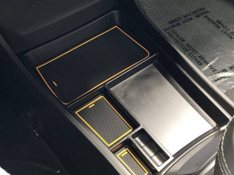 2023 Rivian R1T Adventure