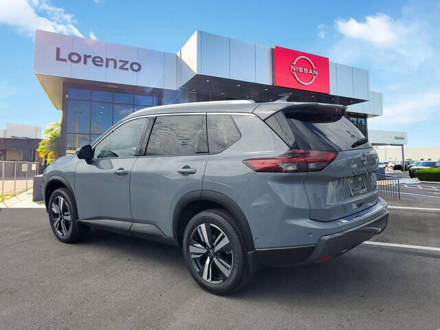 2025 Nissan Rogue SL