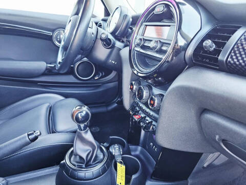 2015 MINI Hardtop 2 Door Cooper S