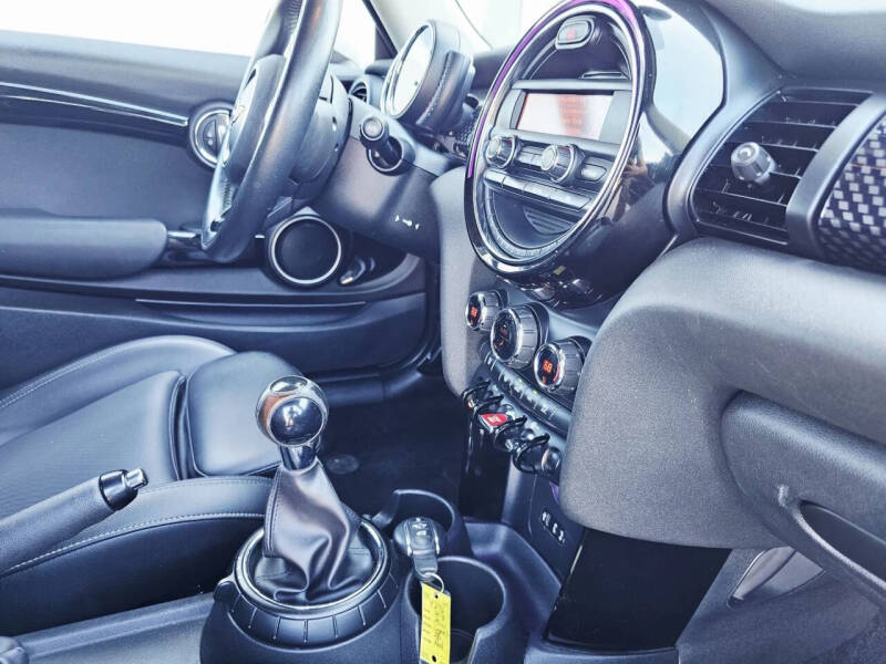 2015 MINI Hardtop 2 Door Cooper S