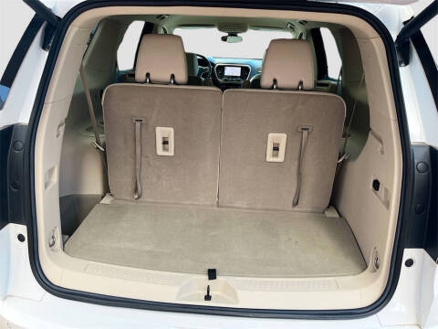 2022 GMC Acadia Denali