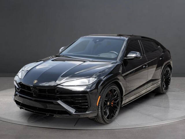 2025 Lamborghini Urus SE