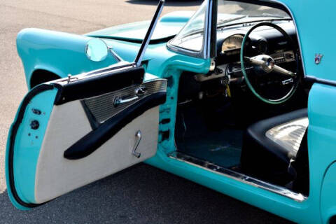 1955 Ford Thunderbird