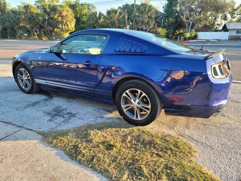 2014 Ford Mustang V6 Premium