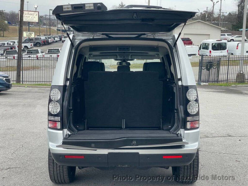 2016 Land Rover LR4 HSE LUX