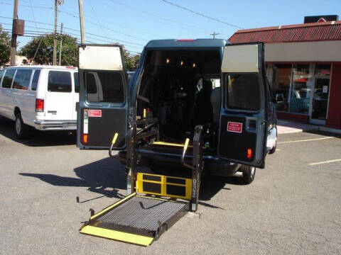 2014 Ford E-Series E-350 SD