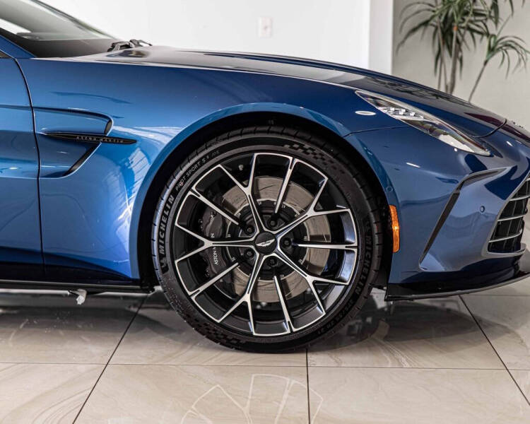 2026 Aston Martin Vantage