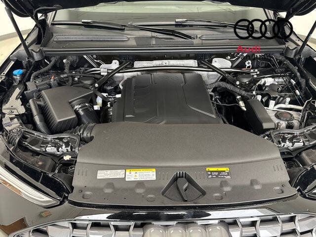 2025 Audi Q5 quattro Premium Plus TFSI