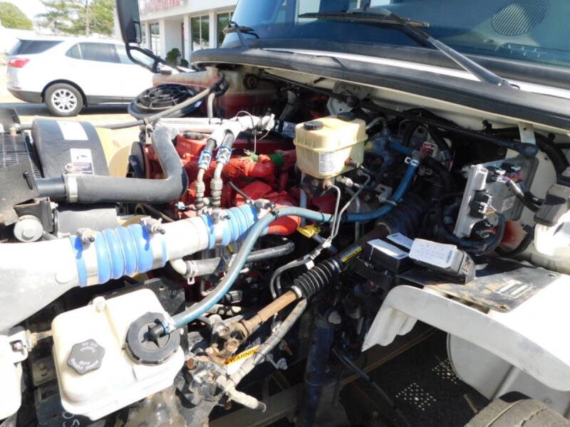 2014 Freightliner S2 Chassis