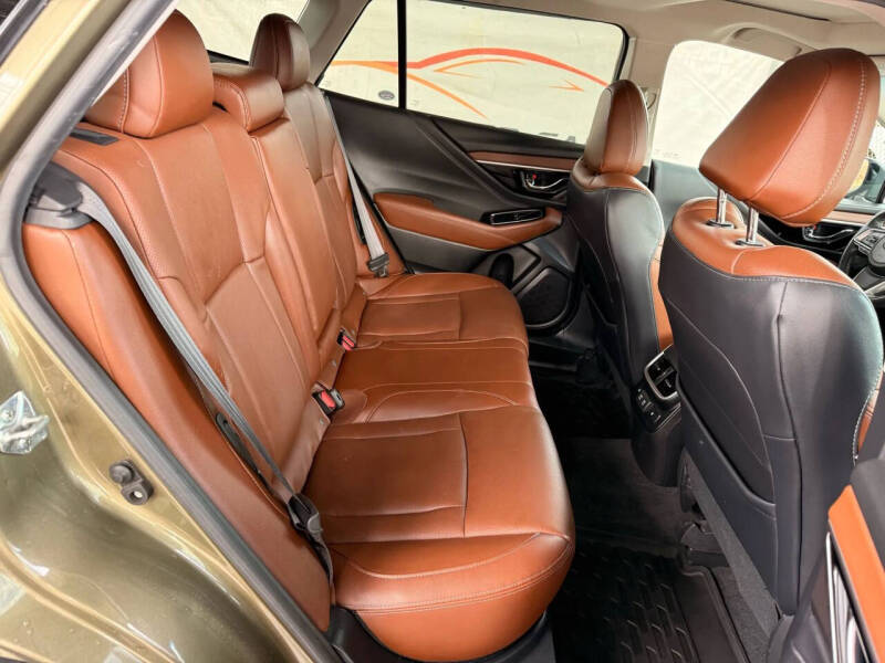 2020 Subaru Outback Touring XT