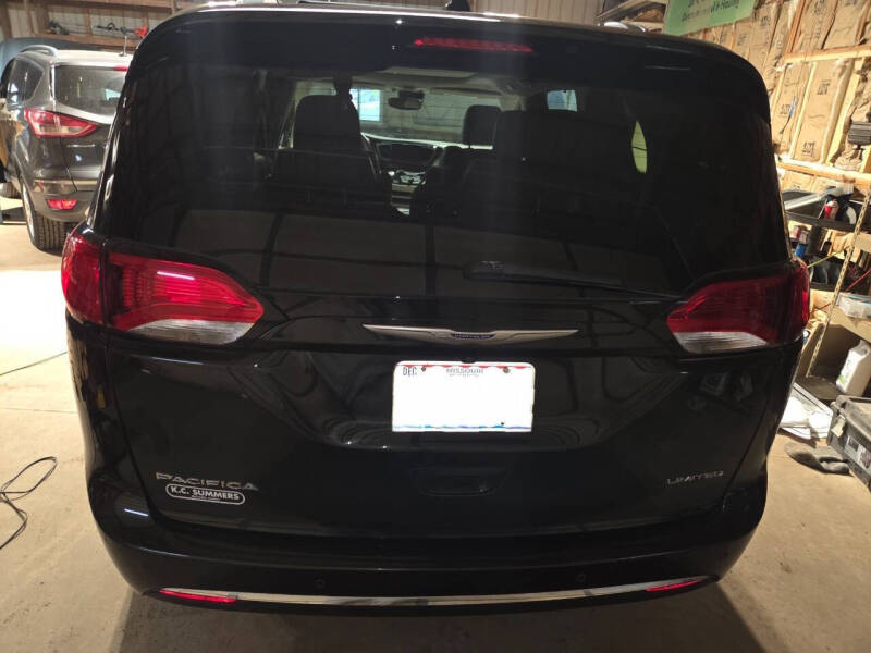 2020 Chrysler Pacifica Limited