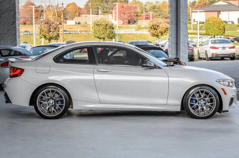 2016 BMW 2 Series M235i