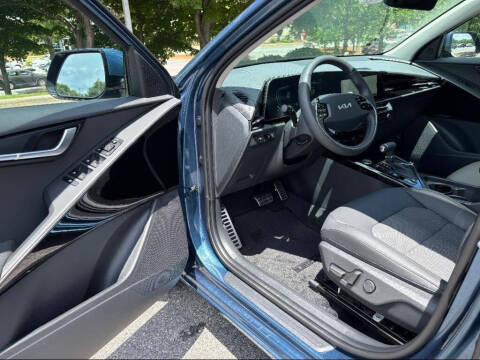 2025 Kia Niro EX Touring