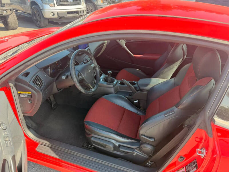 2011 Hyundai Genesis Coupe