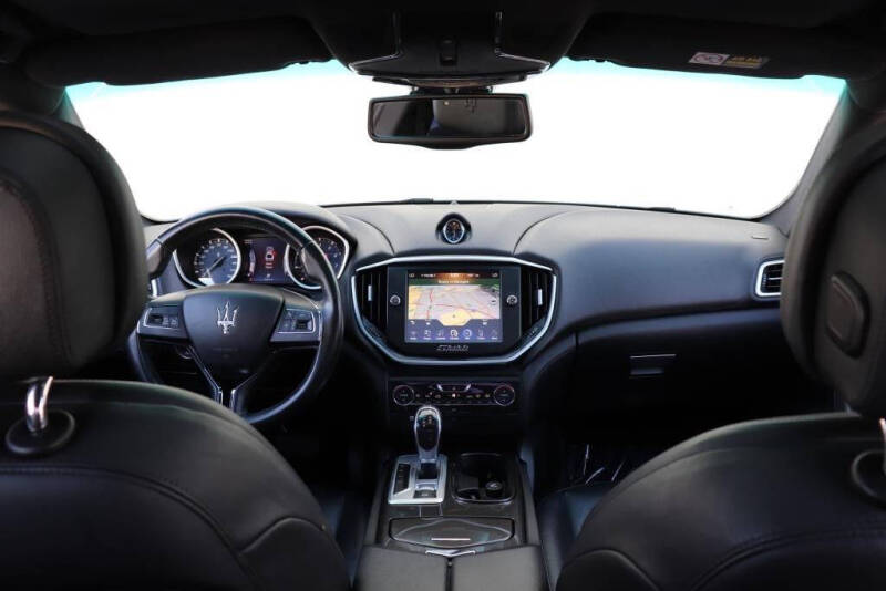 2016 Maserati Ghibli