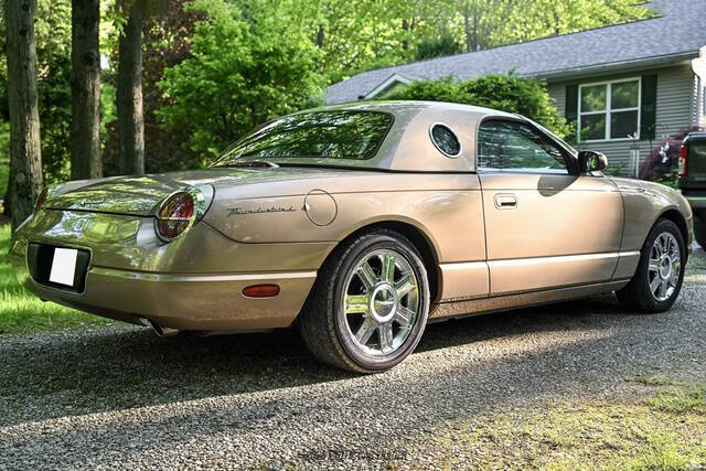 2005 Ford Thunderbird Deluxe