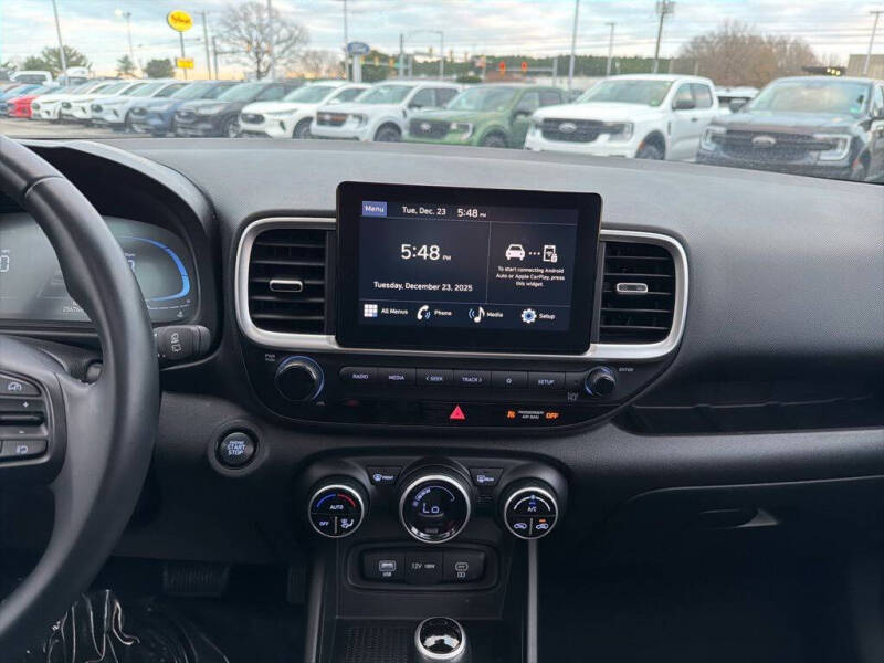 2024 Hyundai Venue SEL