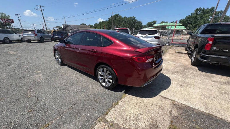 2015 Chrysler 200 S