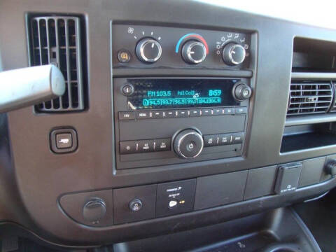 2024 Chevrolet Express 2500