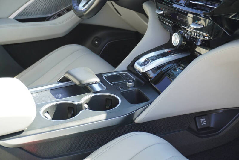 2022 Acura MDX w/Tech