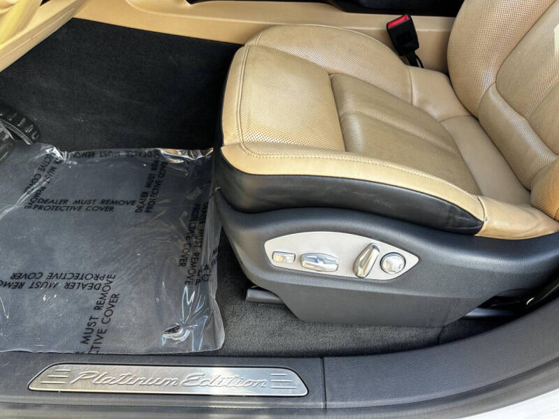 2018 Porsche Cayenne Platinum Edition