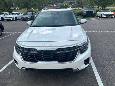2025 Kia Seltos EX