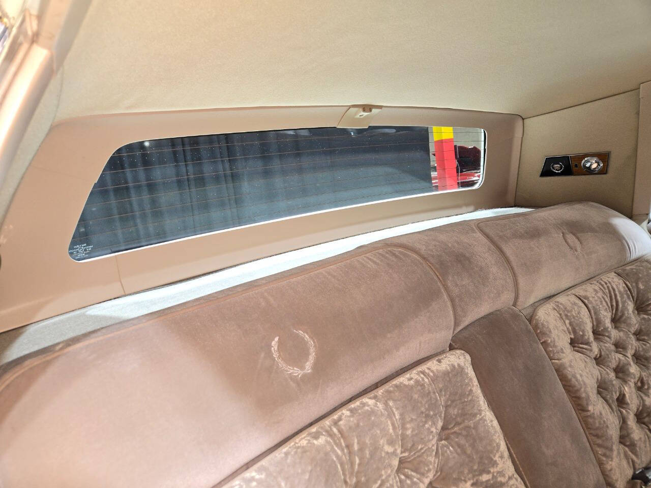 1981 Cadillac Fleetwood Brougham 73