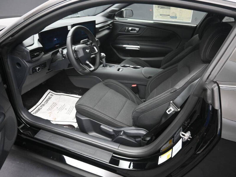 2025 Ford Mustang EcoBoost