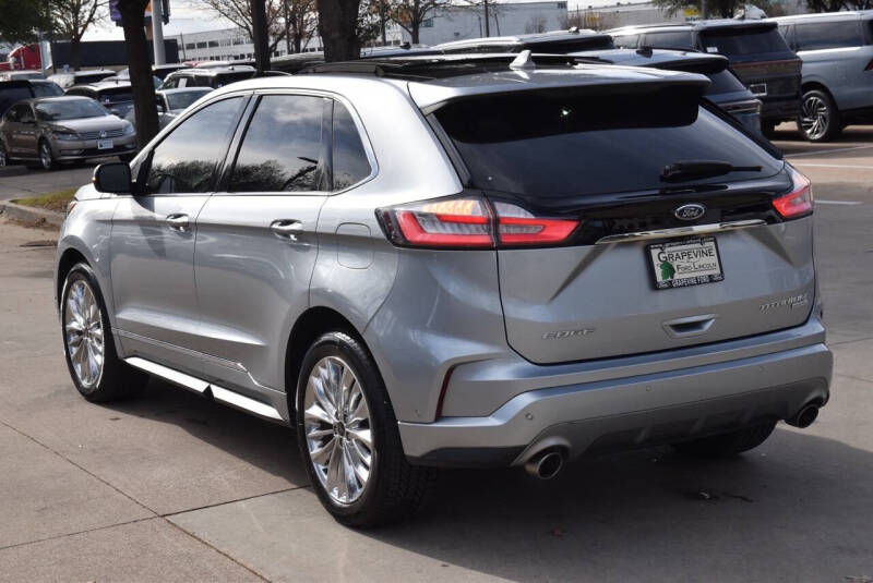 2020 Ford Edge Titanium