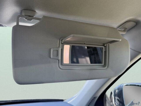 2025 Volvo XC90 T8 Ultra Bright Theme 6P