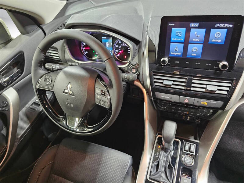 2024 Mitsubishi Eclipse Cross SE